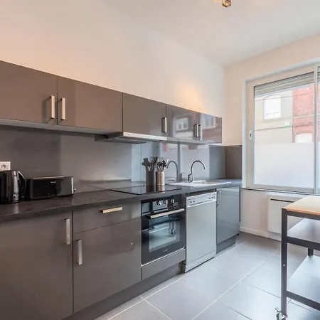 Maison 3 Avec Jardin, Proche Metro * Croix